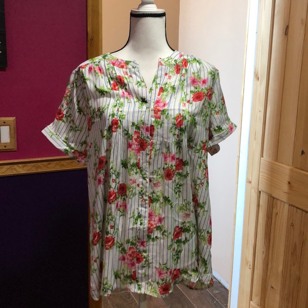 Button down shirt sleeve blouse